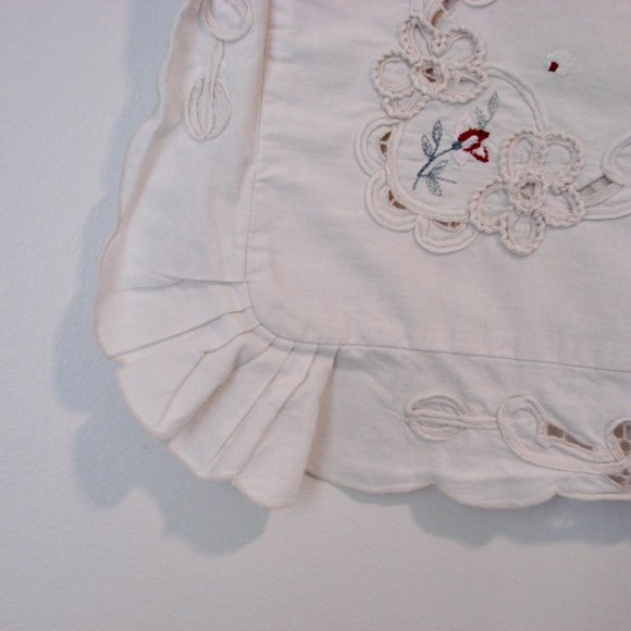 Vintage Floral Embroidered Pillow Case Cover Shabby Chic Flowers Lace Ruffle - Picture 5 of 12